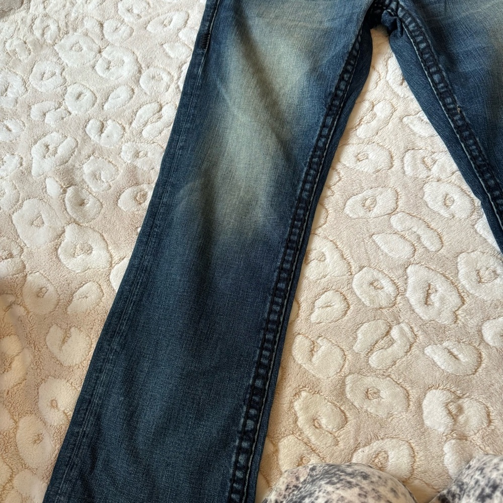 True Religion 2000’s medium wash straight legs men’s jeans size 32 - Picture 6 of 11